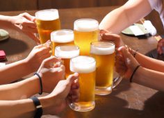 【インカレ大学生が教える】サークルやゼミの飲み会で覚えておきたいコール集
