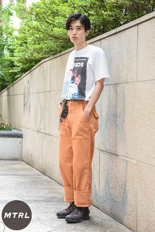 2017年春夏の渋谷原宿リアルスタイル【MTRL_SNAP】古着のオレンジパンツが印象的な上級者コーデ タカハシ ジョー