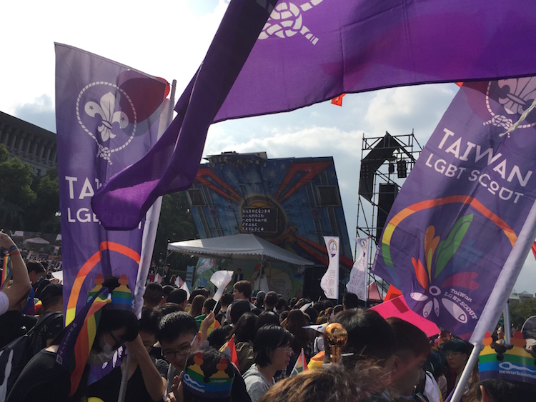 「台灣同志遊行」のパレードのスタート地点。人の多さと、その熱気がすごい！
