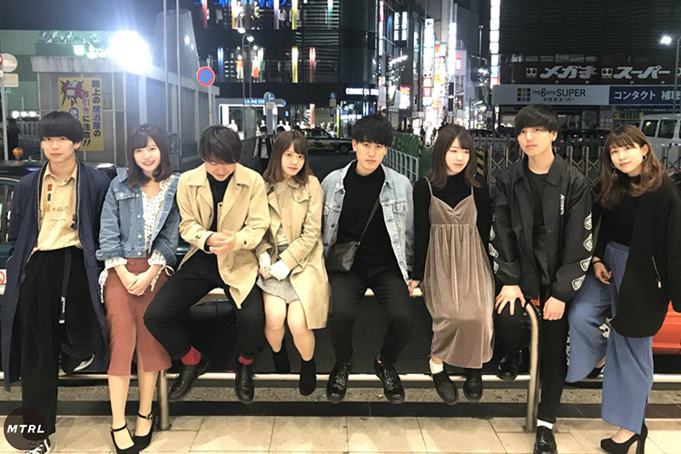 春から早稲田 友達作ろう 遊べて恋する楽しいサークル紹介 早稲田大学 Vamos 編 Mtrl マテリアル