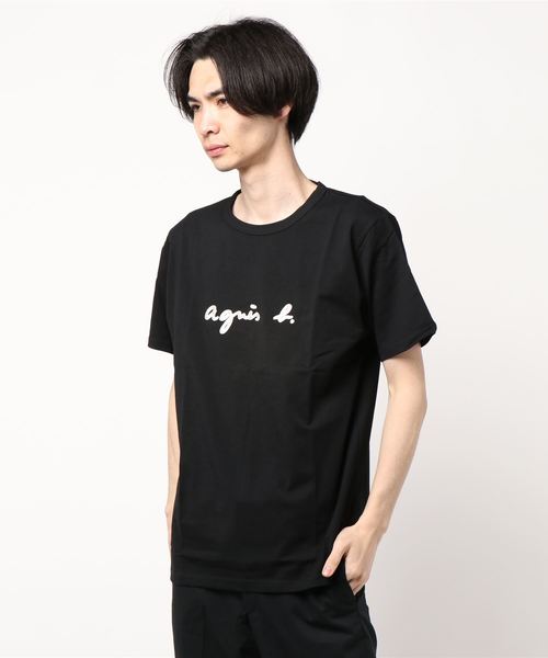 アニエスベーの定番素材、コットン天竺素材を使った半袖Tシャツ。 フロントには、チェーンステッチのブランドロゴ刺繍が入ったデザイン。 agnes b. K299 TS ロゴTシャツ ¥11,000