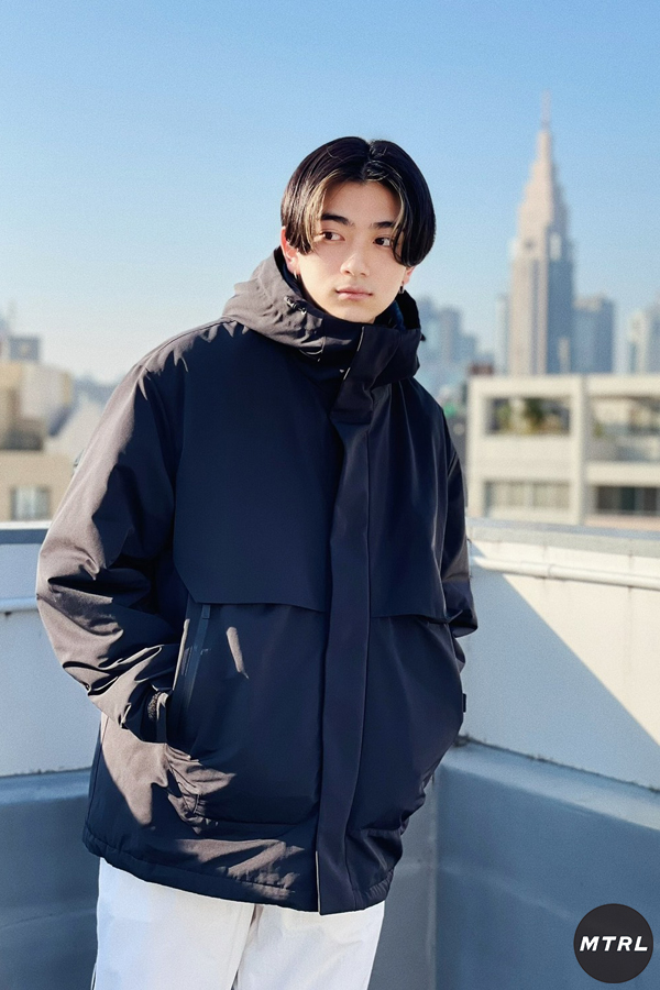 美品 Mサイズ ユニクロ UNIQLO ジャケット コート ネイビー ダウン